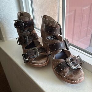 Freebird Violet size 8